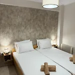 Апартаменты Sea 2 Beachfront
