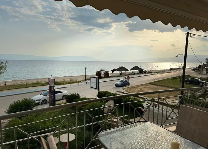Sea 2 Beachfront *