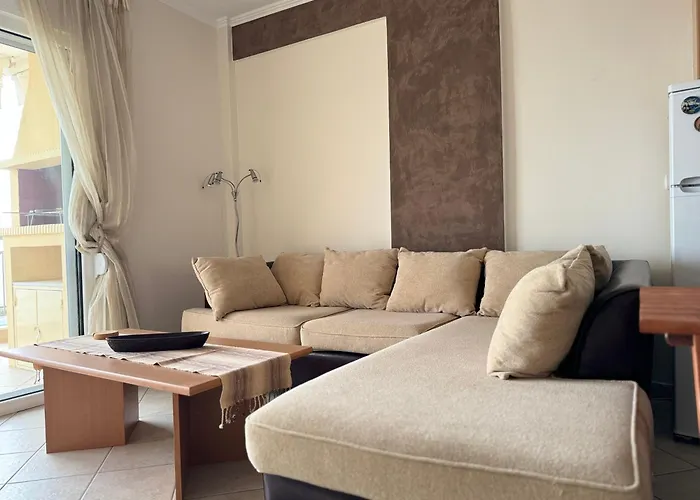 Sea 2 Beachfront Apartment